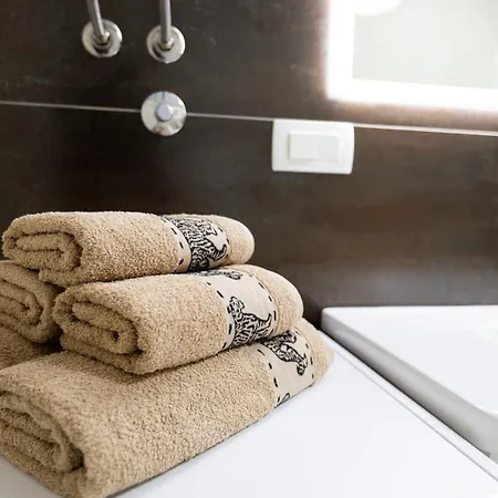 Luxury With Free Parking&terrace Apartment Split
